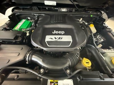 2016 Jeep Wrangler Unlimited 4WD 4dr Sahara