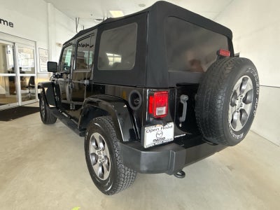 2016 Jeep Wrangler Unlimited 4WD 4dr Sahara