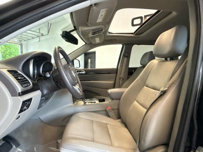 2013 Jeep Grand Cherokee 4WD 4dr Laredo