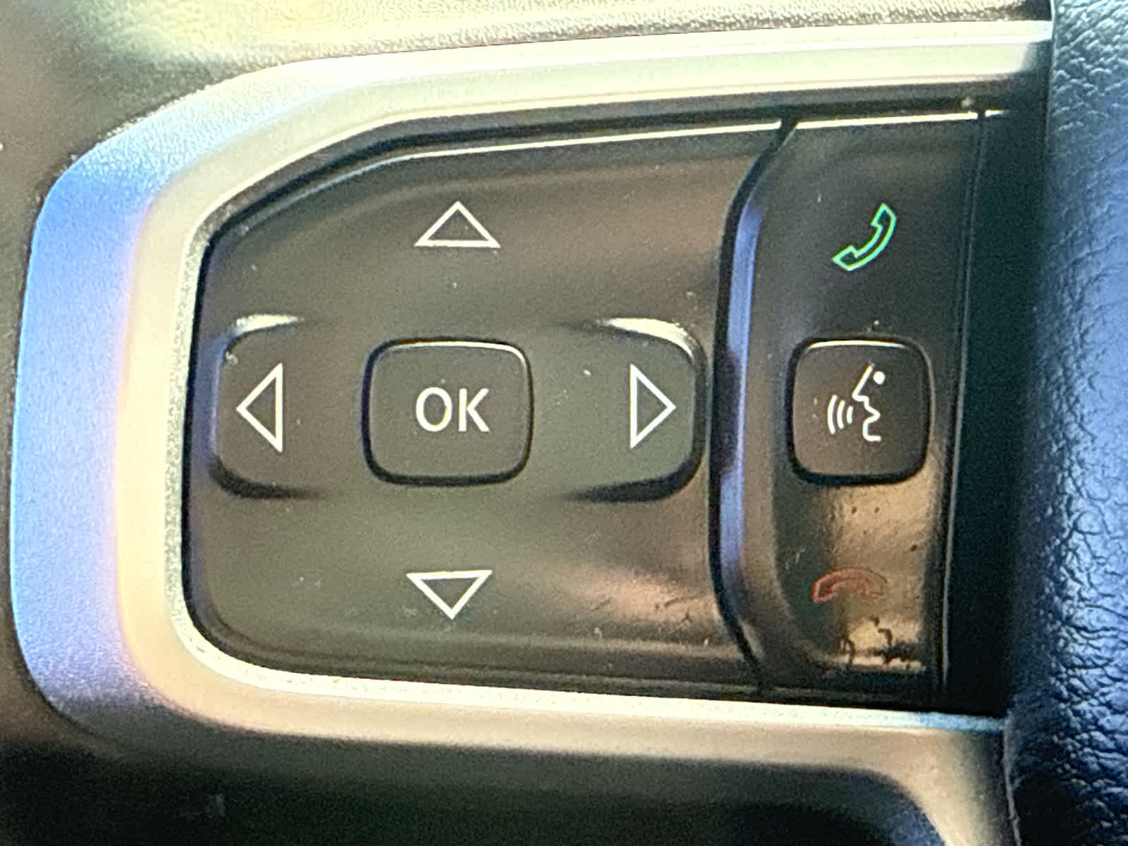 2019 RAM 1500 Big Horn/Lone Star 4x4 Crew Cab 57 Box