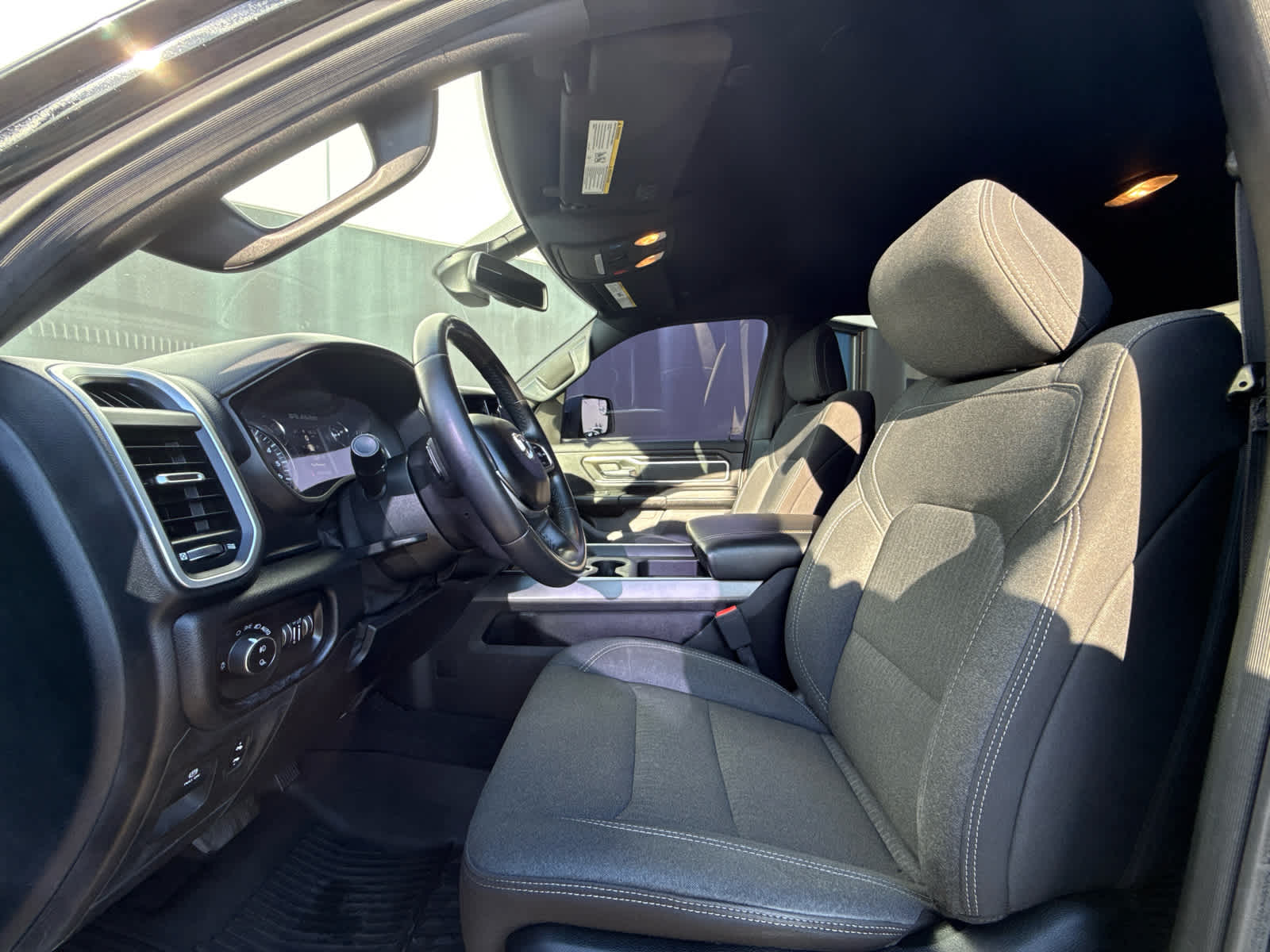 2019 RAM 1500 Big Horn/Lone Star 4x4 Crew Cab 57 Box