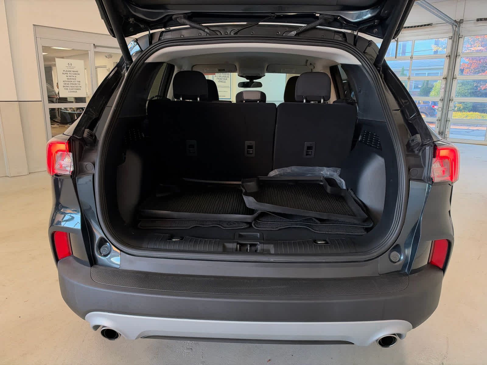 2022 Ford Escape SE Plug-In Hybrid FWD