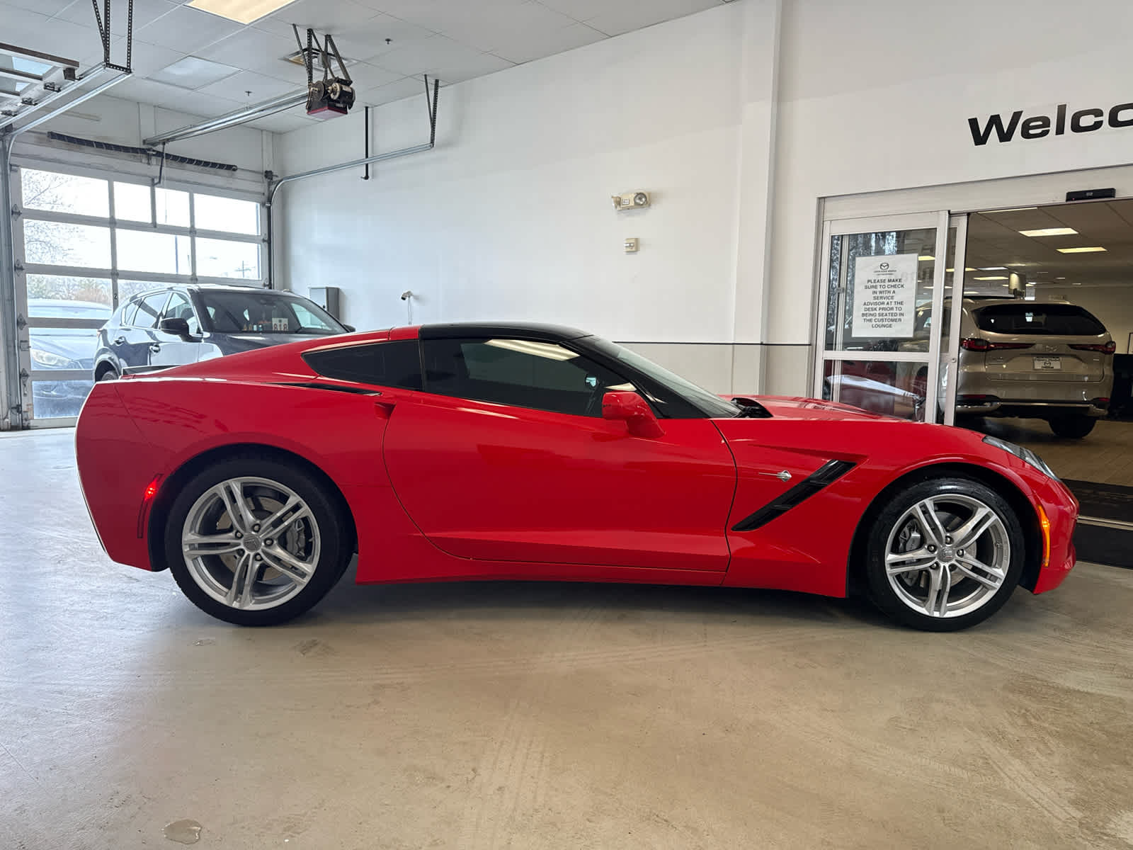 2017 Chevrolet Corvette 2dr Stingray Cpe w/1LT