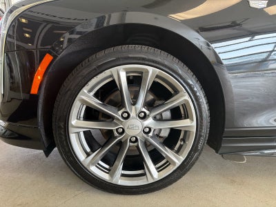 2023 Cadillac CT4 4dr Sdn Sport