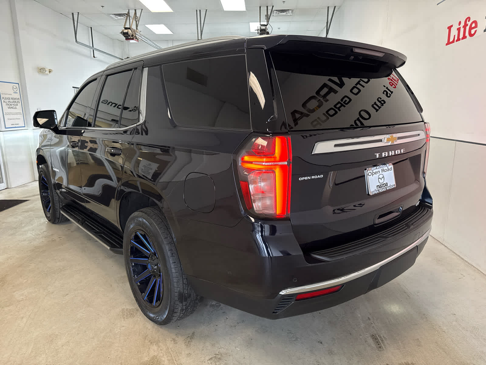 2022 Chevrolet Tahoe 4WD 4dr LT