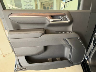 2025 GMC Sierra 1500 4WD Crew Cab 147 SLT