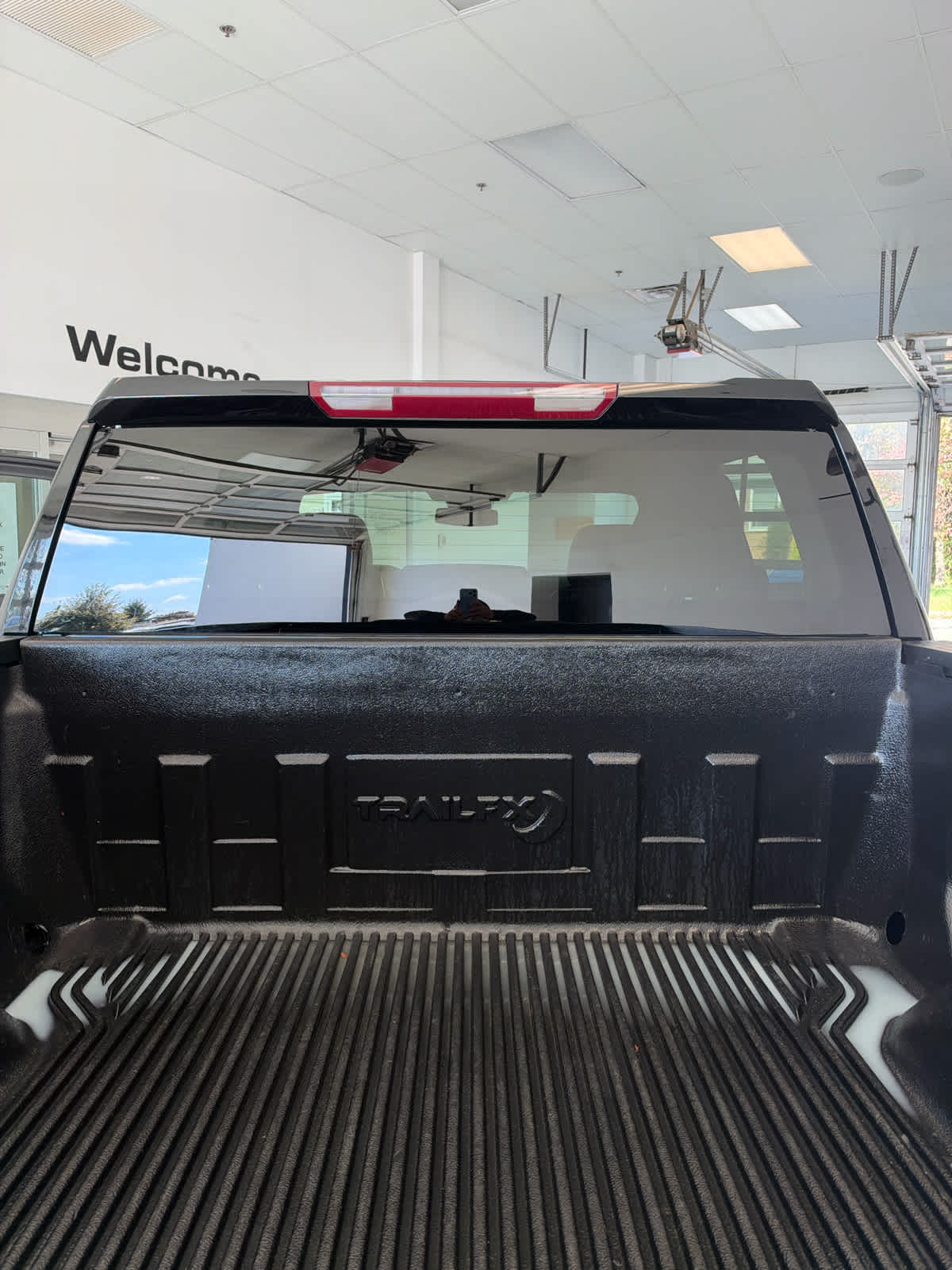 2025 GMC Sierra 1500 4WD Crew Cab 147 SLT