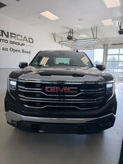 2025 GMC Sierra 1500 4WD Crew Cab 147 SLT