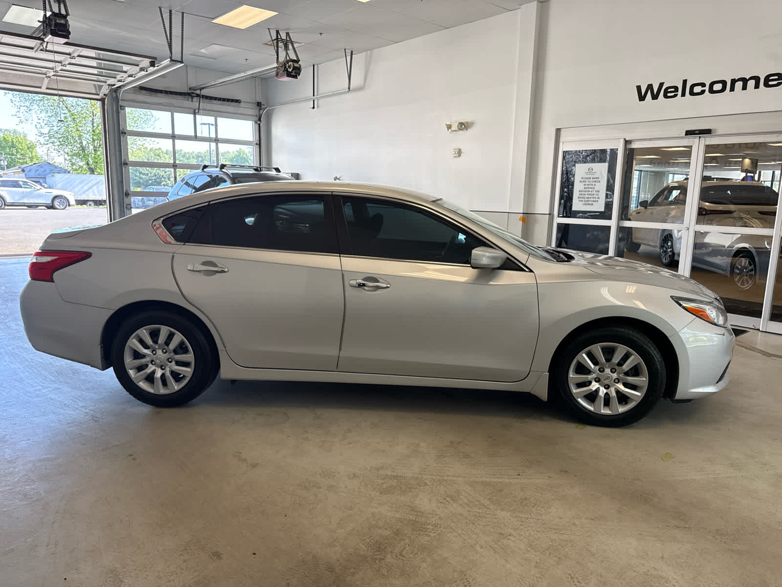 2017 Nissan Altima 2.5 S Sedan