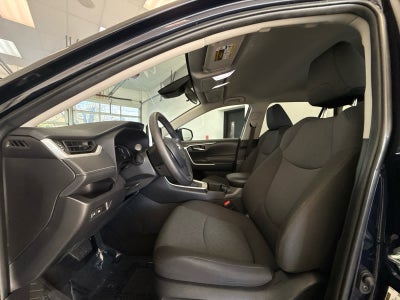 2024 Toyota RAV4 XLE AWD