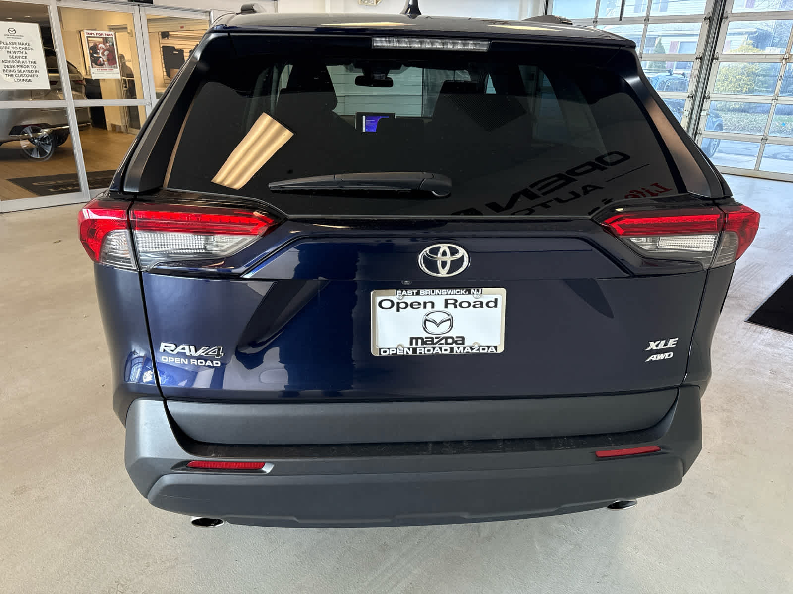 2024 Toyota RAV4 XLE AWD