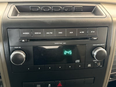 2011 RAM 1500 4WD Reg Cab 120.5 Express