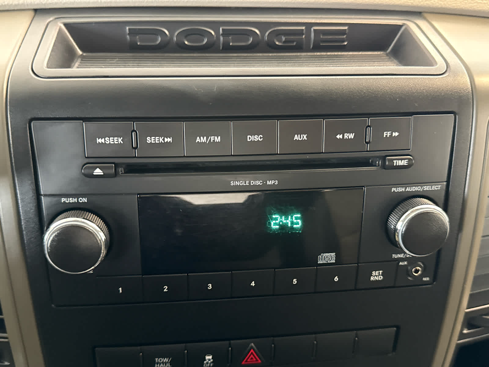 2011 RAM 1500 4WD Reg Cab 120.5 Express