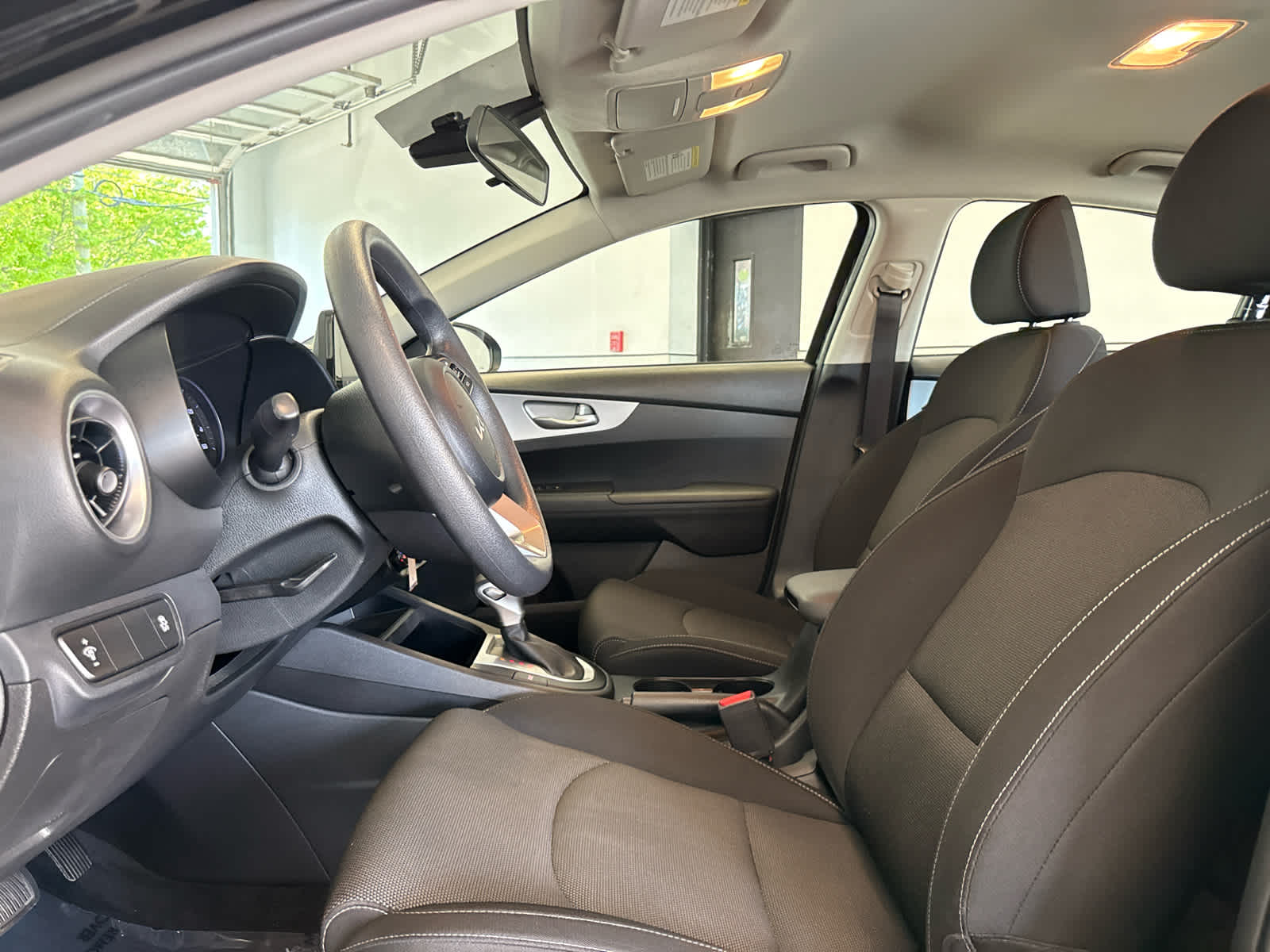 2022 Kia Forte LXS IVT