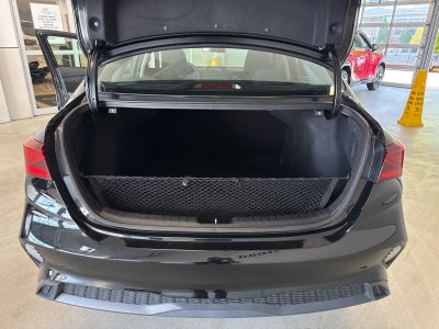 2022 Kia Forte LXS IVT