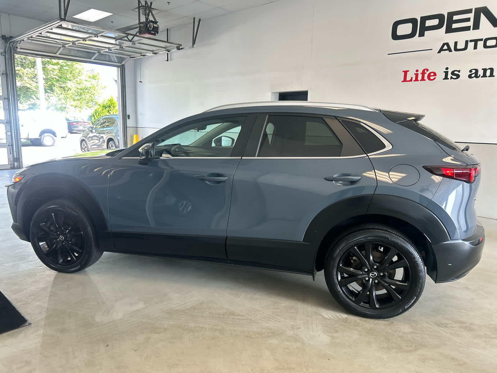 2024 Mazda Mazda CX-30 2.5 S Carbon Edition AWD