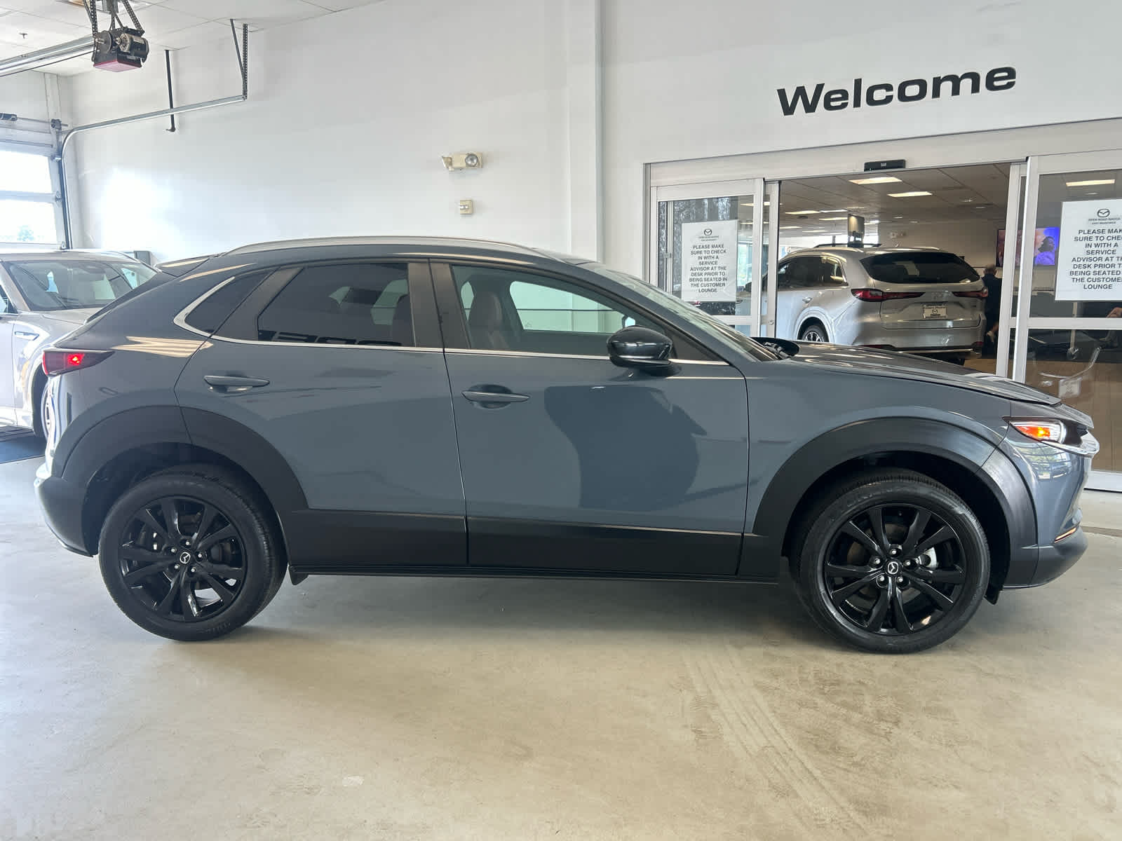 2024 Mazda Mazda CX-30 2.5 S Carbon Edition AWD