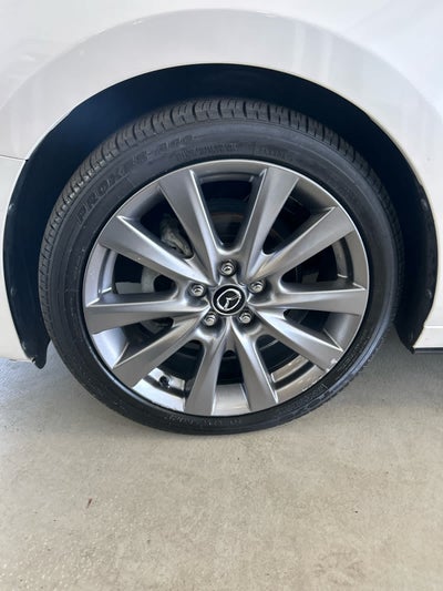 2024 Mazda MAZDA3 2.5 S Preferred FWD