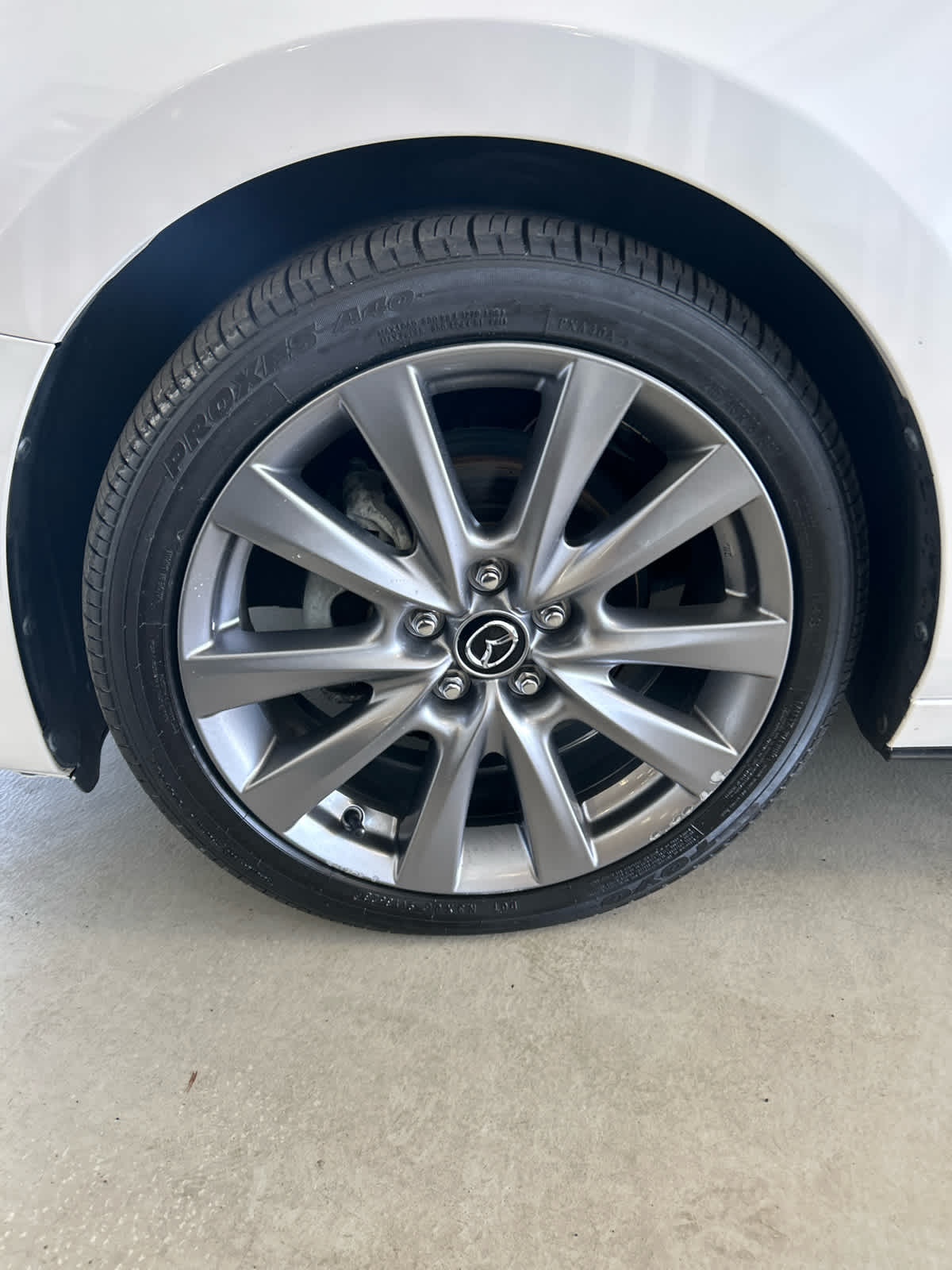 2024 Mazda MAZDA3 2.5 S Preferred FWD