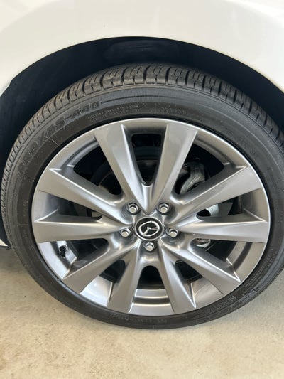 2024 Mazda MAZDA3 2.5 S Preferred FWD