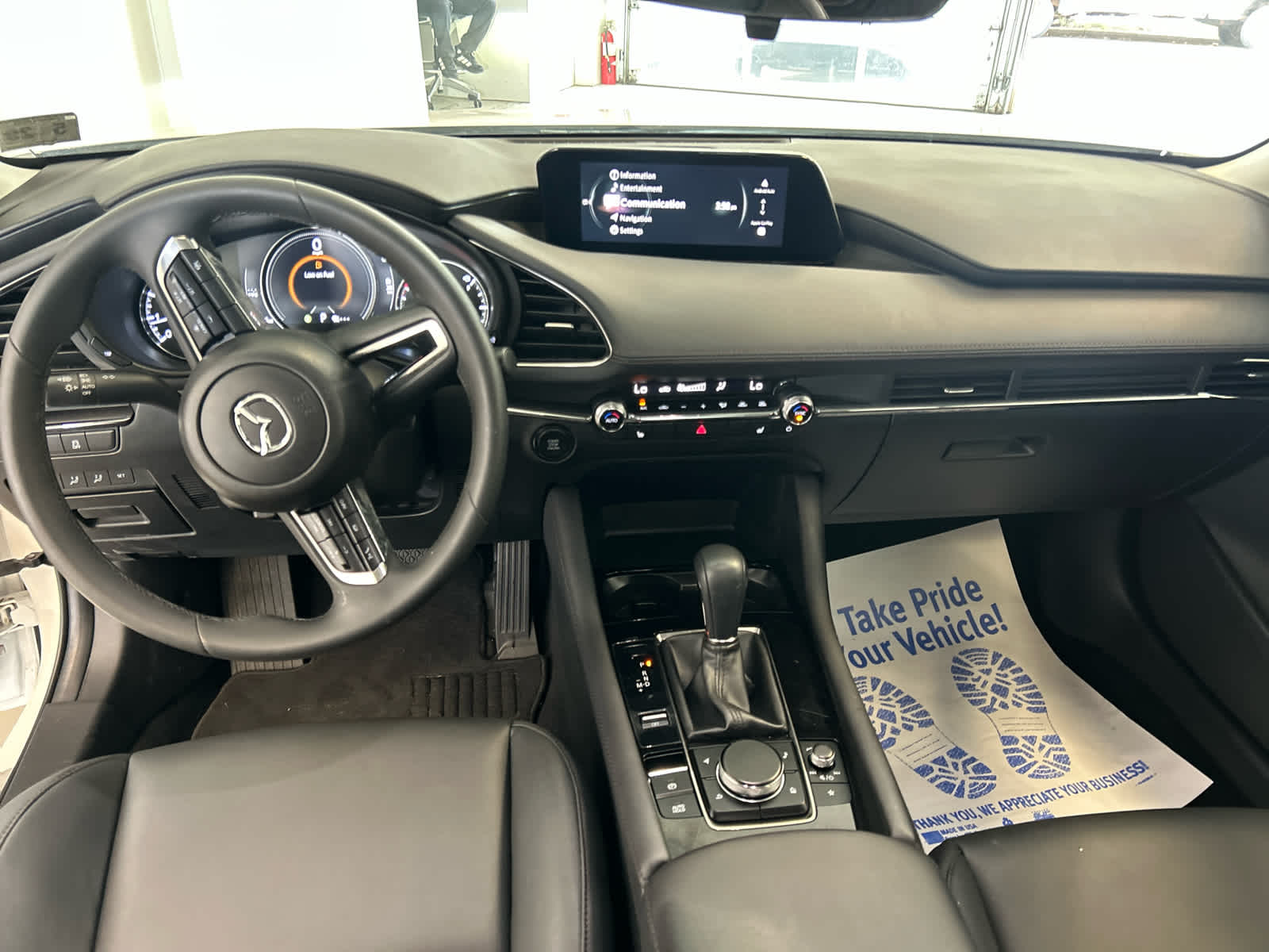 2024 Mazda MAZDA3 2.5 S Preferred FWD