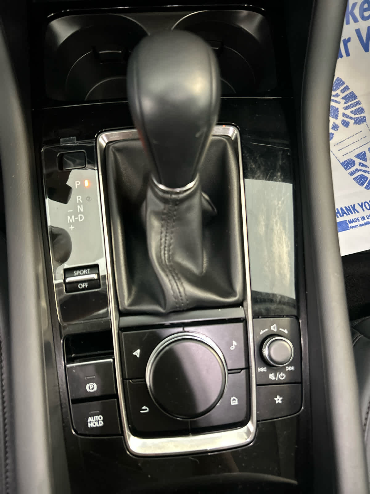 2024 Mazda MAZDA3 2.5 S Preferred FWD
