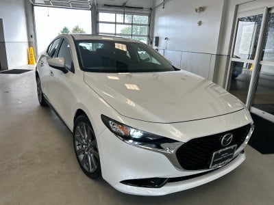 2024 Mazda MAZDA3 2.5 S Preferred FWD