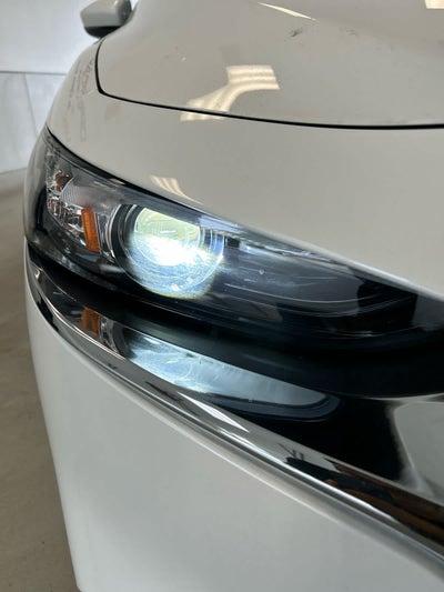 2024 Mazda MAZDA3 2.5 S Preferred FWD