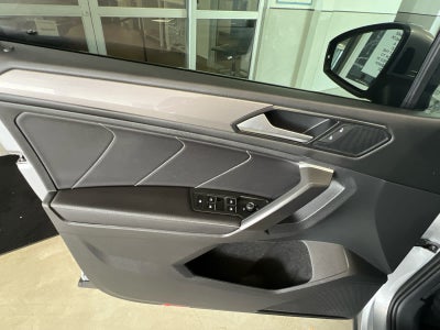 2023 Volkswagen Tiguan 2.0T SE 4MOTION