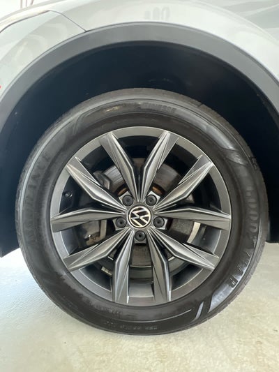 2023 Volkswagen Tiguan 2.0T SE 4MOTION