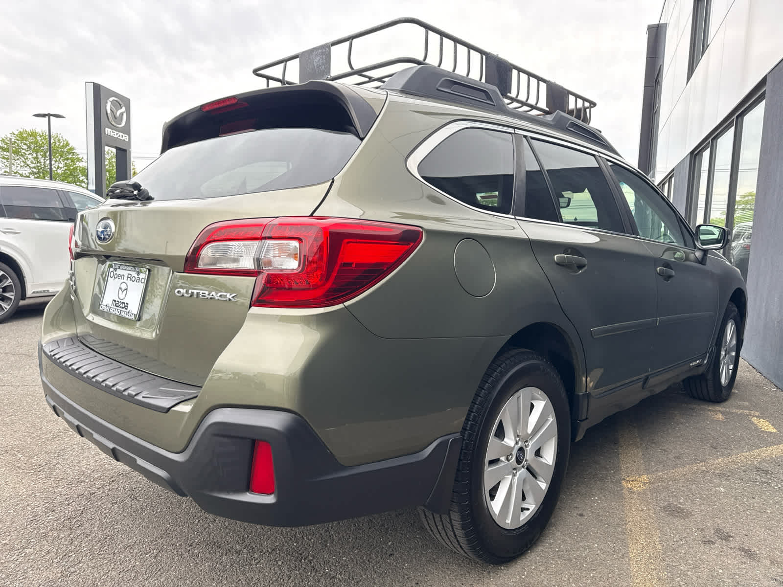 2018 Subaru Outback 2.5i Premium