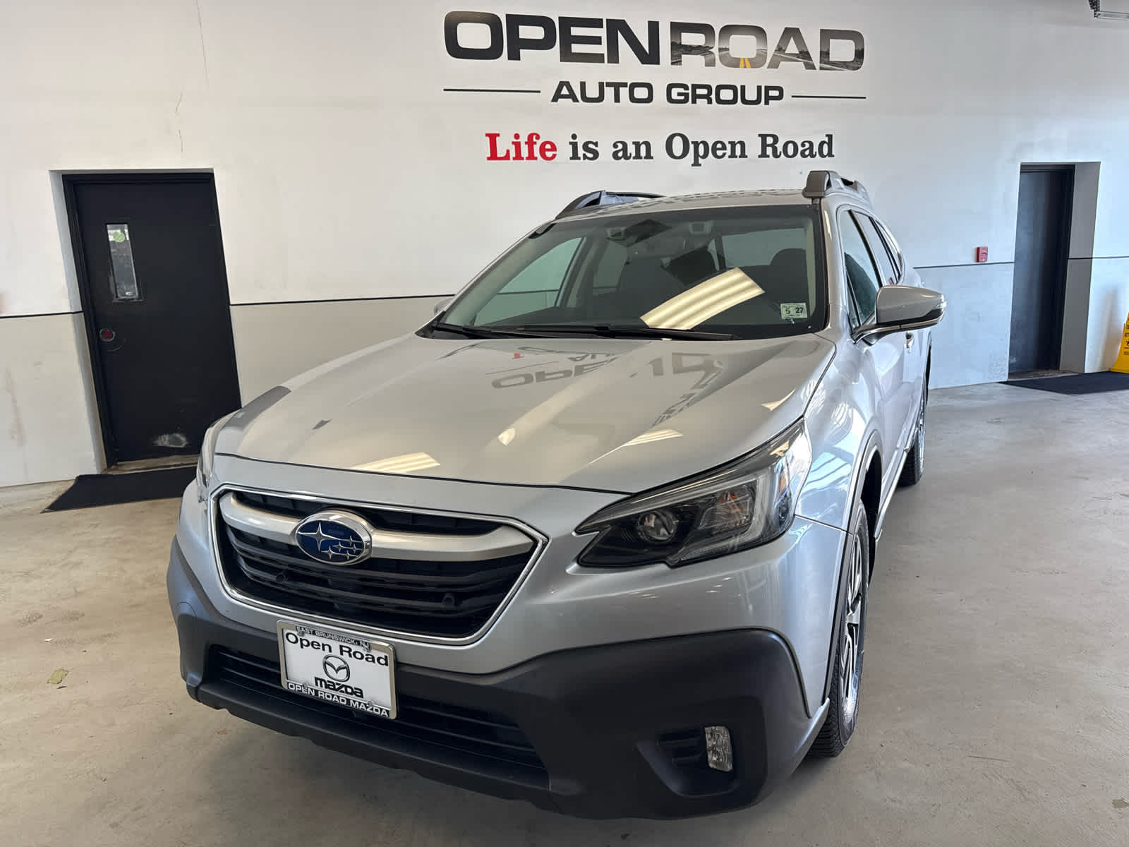 2022 Subaru Outback Premium CVT
