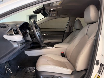 2024 Toyota Camry XSE Auto