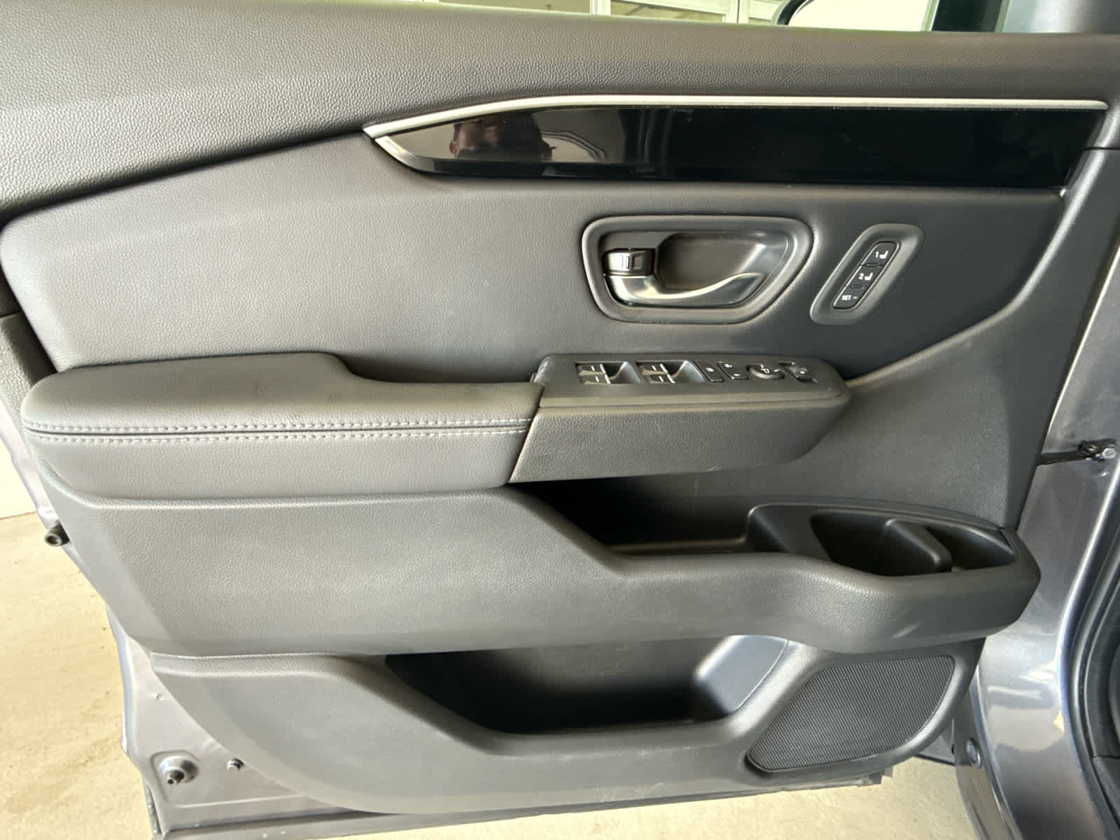 2023 Honda Pilot EX-L 8 Passenger AWD