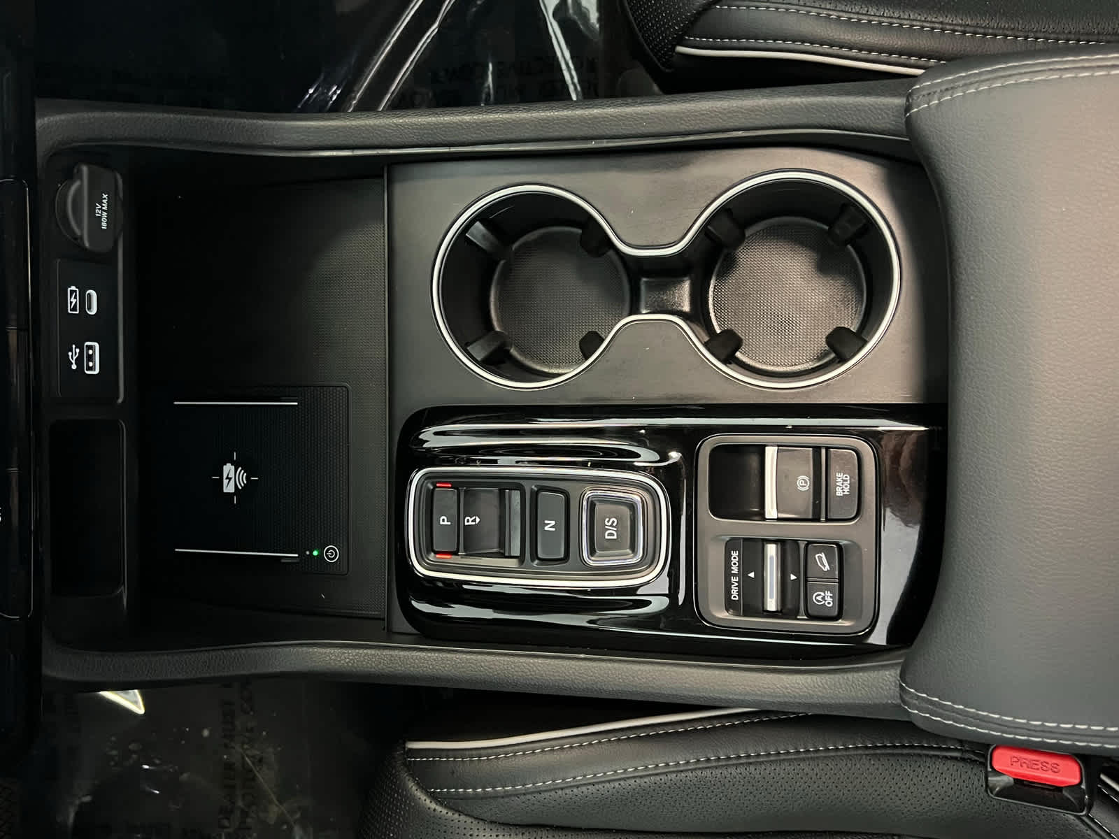 2023 Honda Pilot Elite AWD