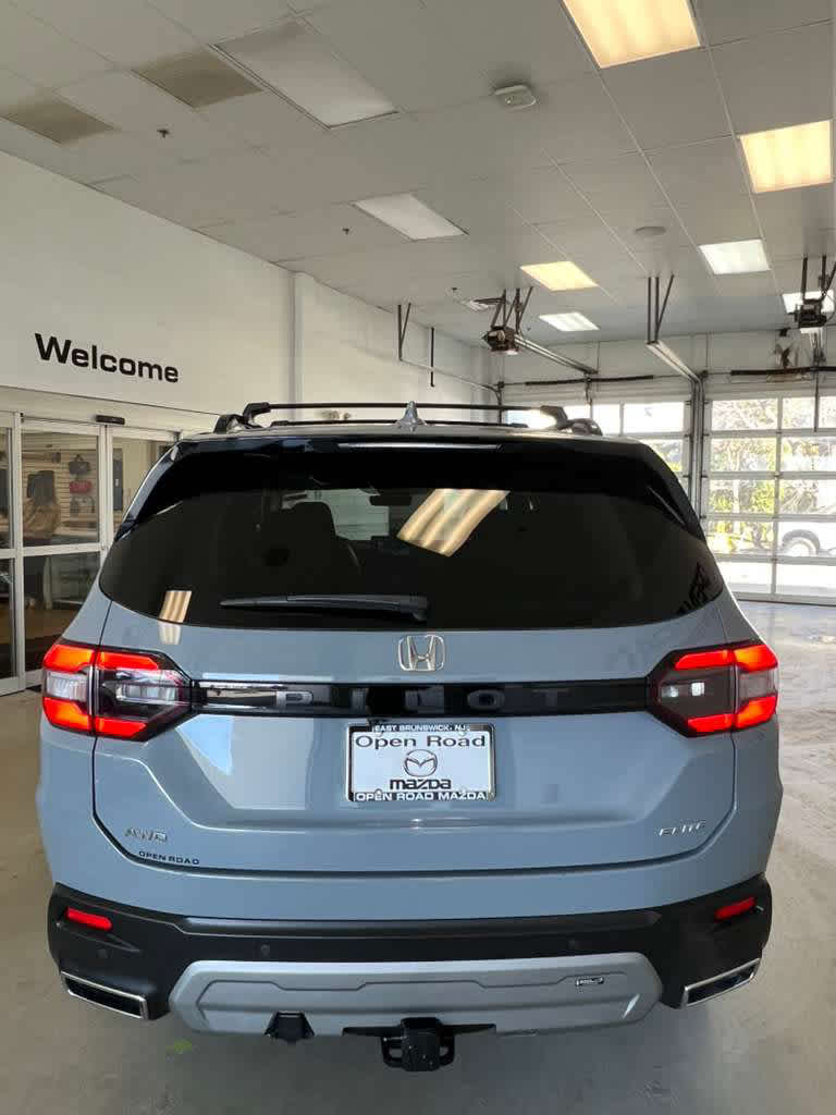 2023 Honda Pilot Elite AWD
