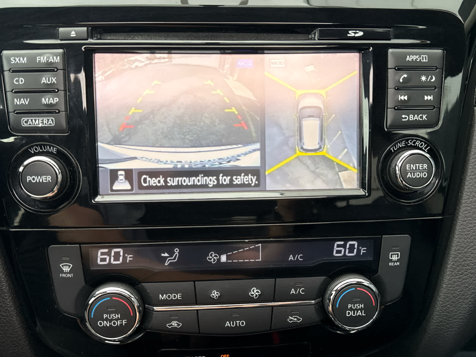 2015 Nissan Rogue AWD 4dr SL