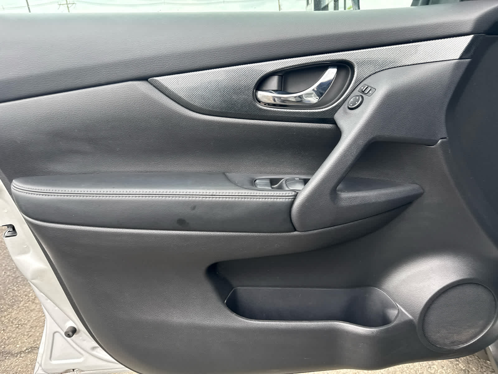 2015 Nissan Rogue AWD 4dr SL