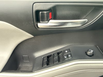 2022 Toyota Highlander XLE AWD