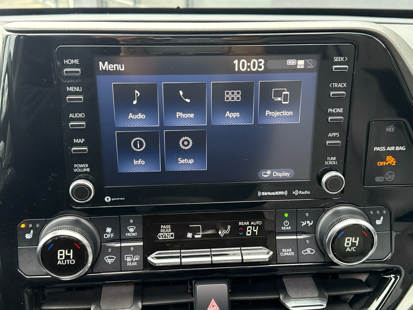 2022 Toyota Highlander XLE AWD