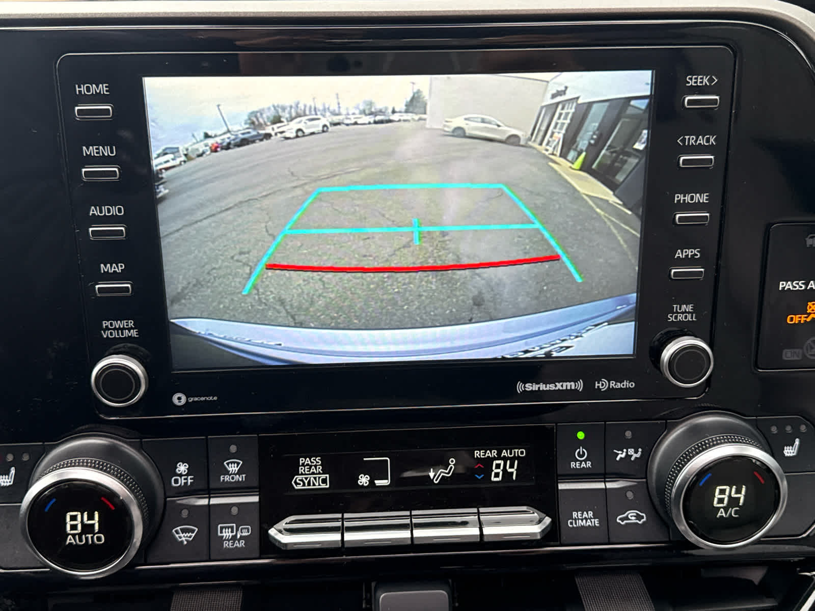 2022 Toyota Highlander XLE AWD