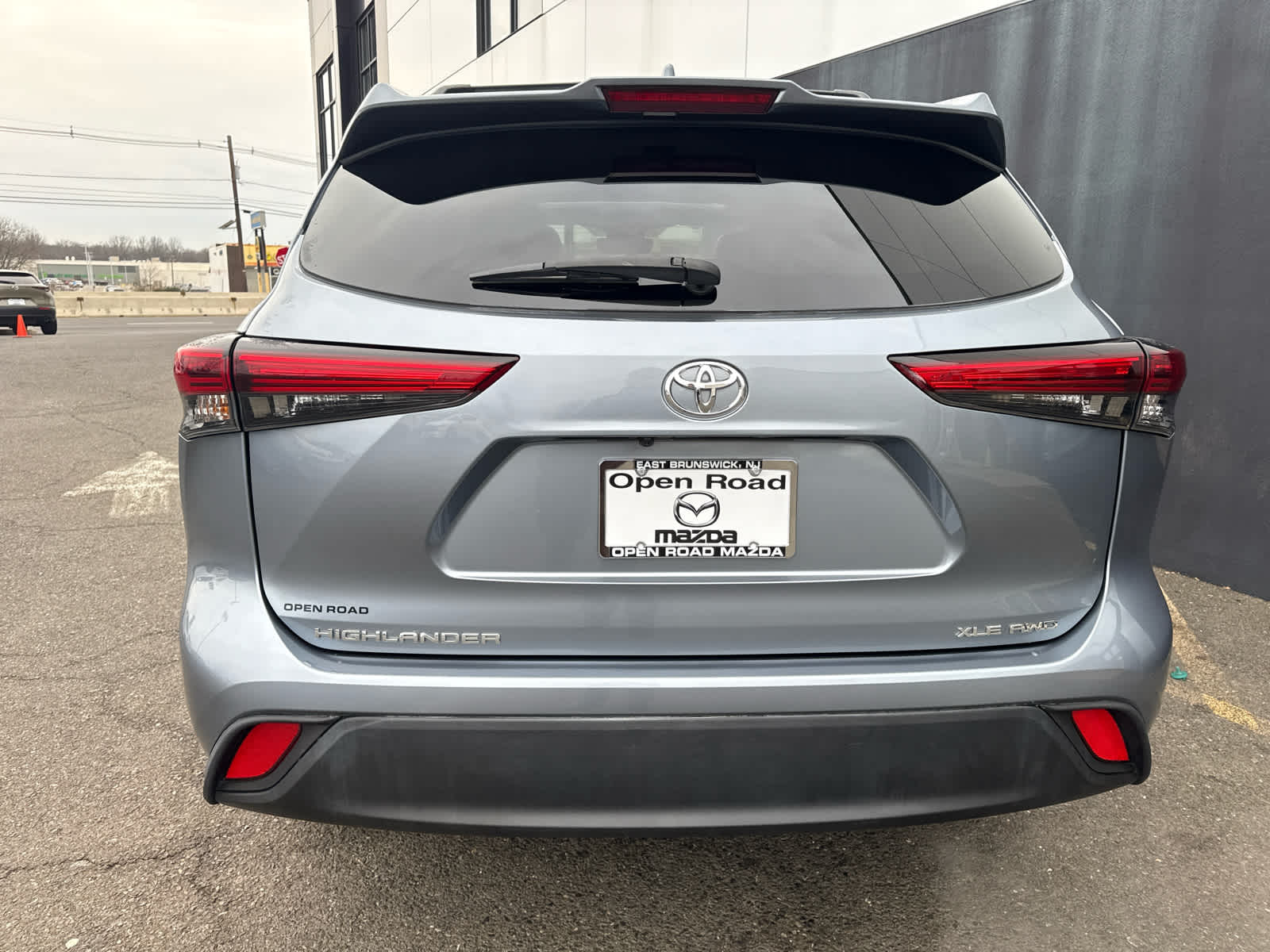 2022 Toyota Highlander XLE AWD