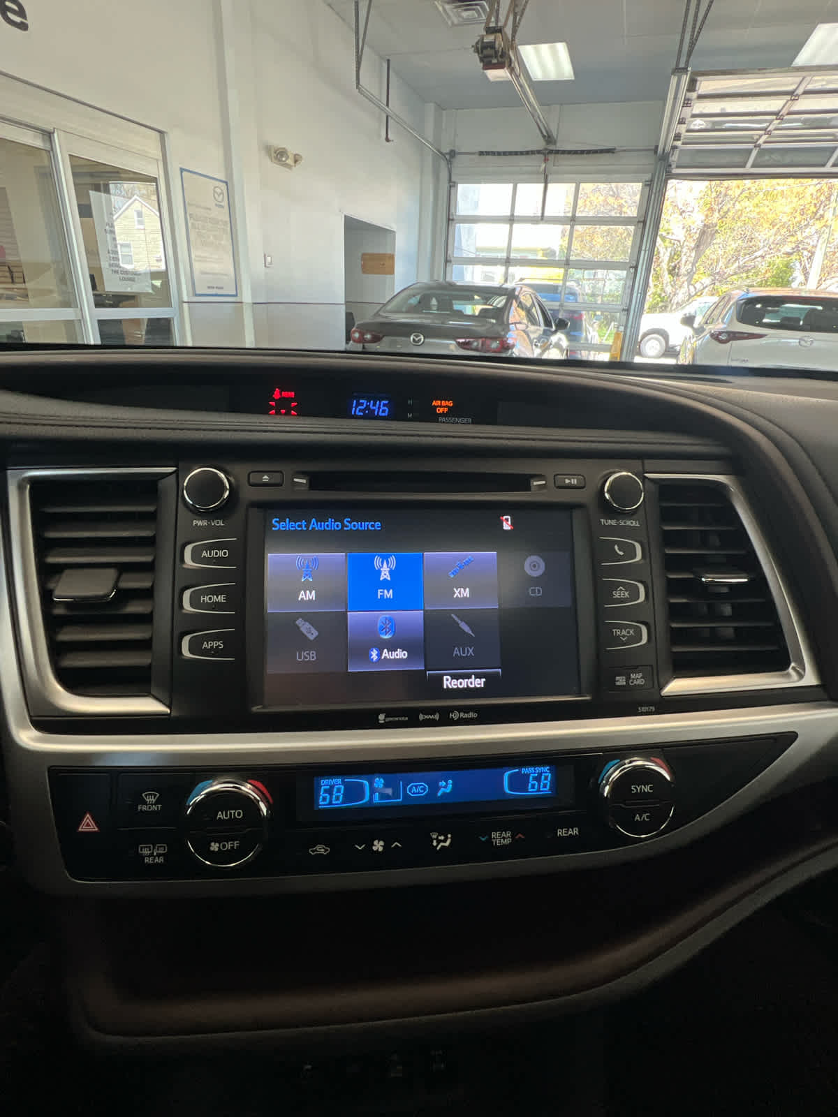 2017 Toyota Highlander XLE V6 AWD