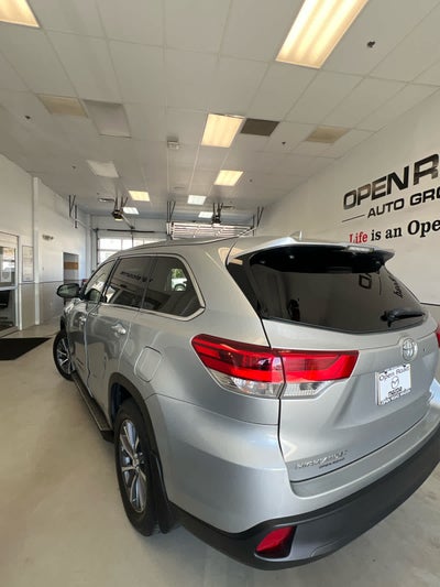 2017 Toyota Highlander XLE V6 AWD