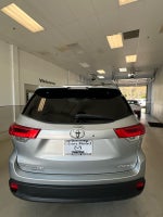 2017 Toyota Highlander XLE V6 AWD