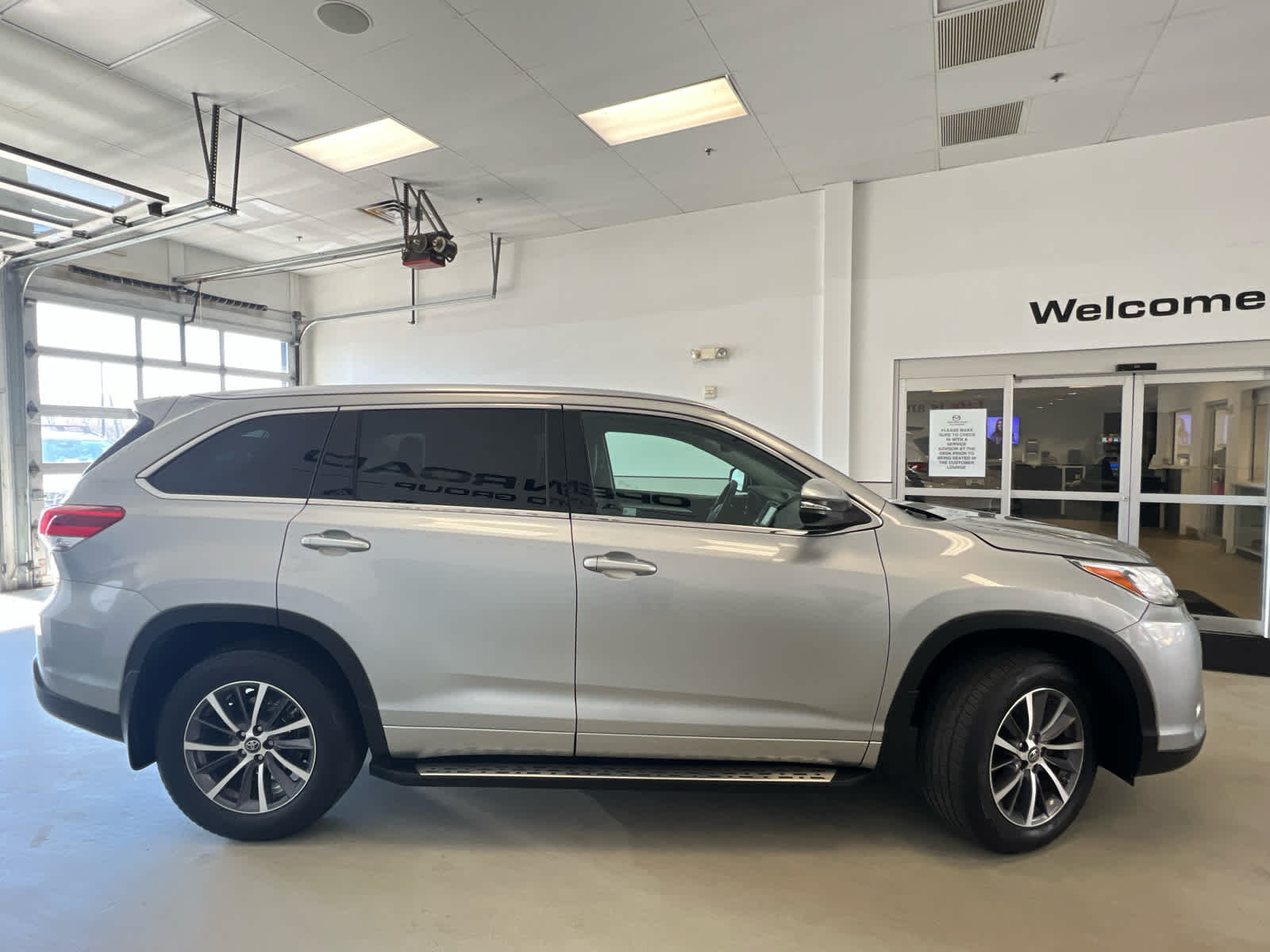 2017 Toyota Highlander XLE V6 AWD