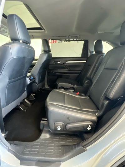 2017 Toyota Highlander XLE V6 AWD
