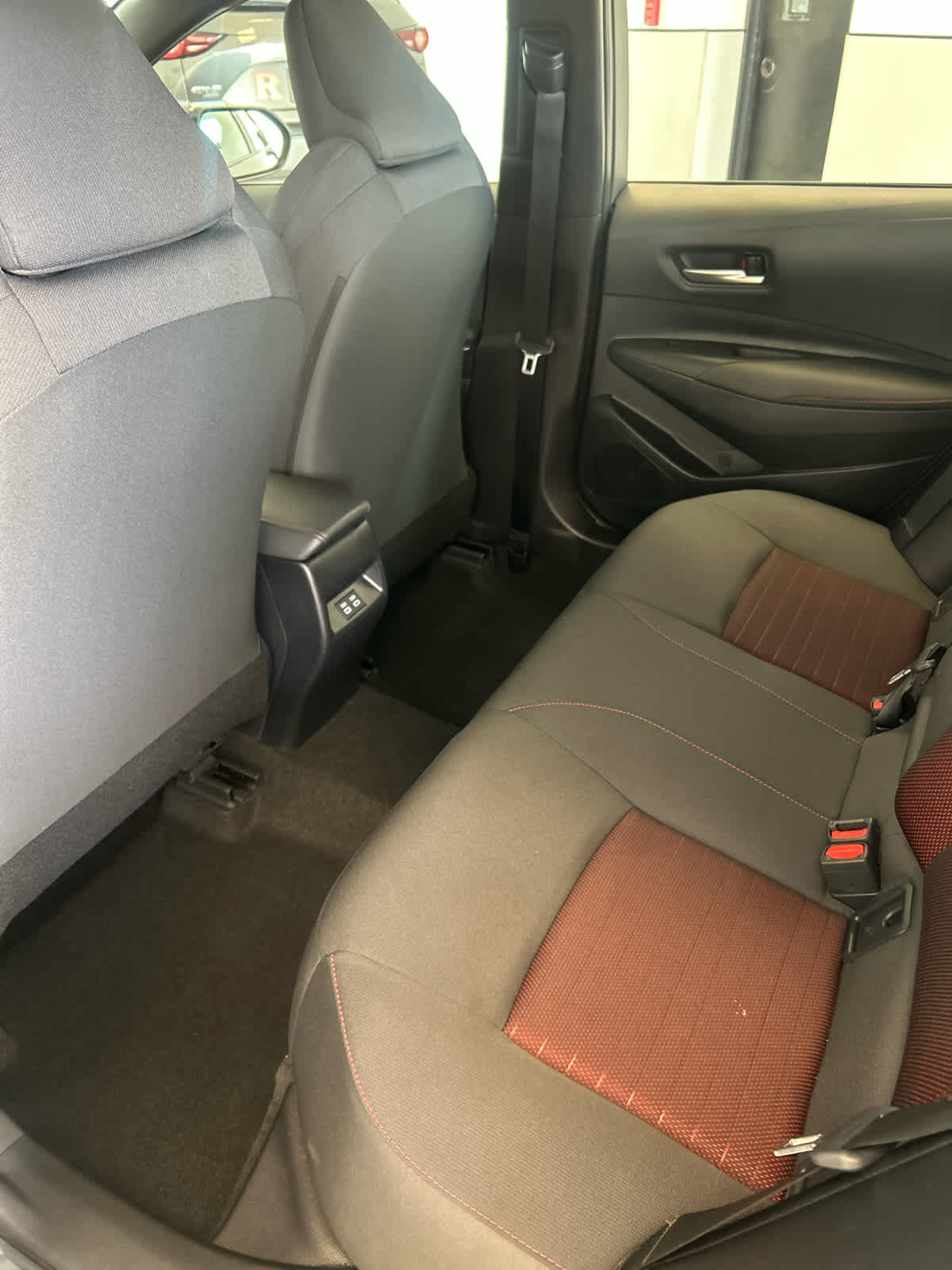 2025 Toyota Corolla SE CVT