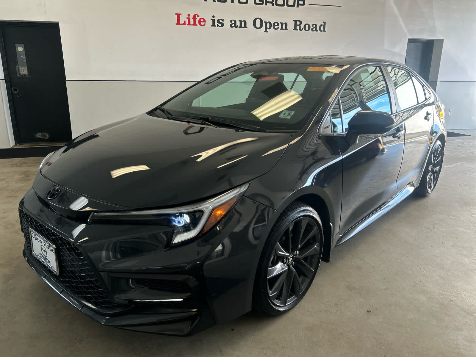 2025 Toyota Corolla SE CVT