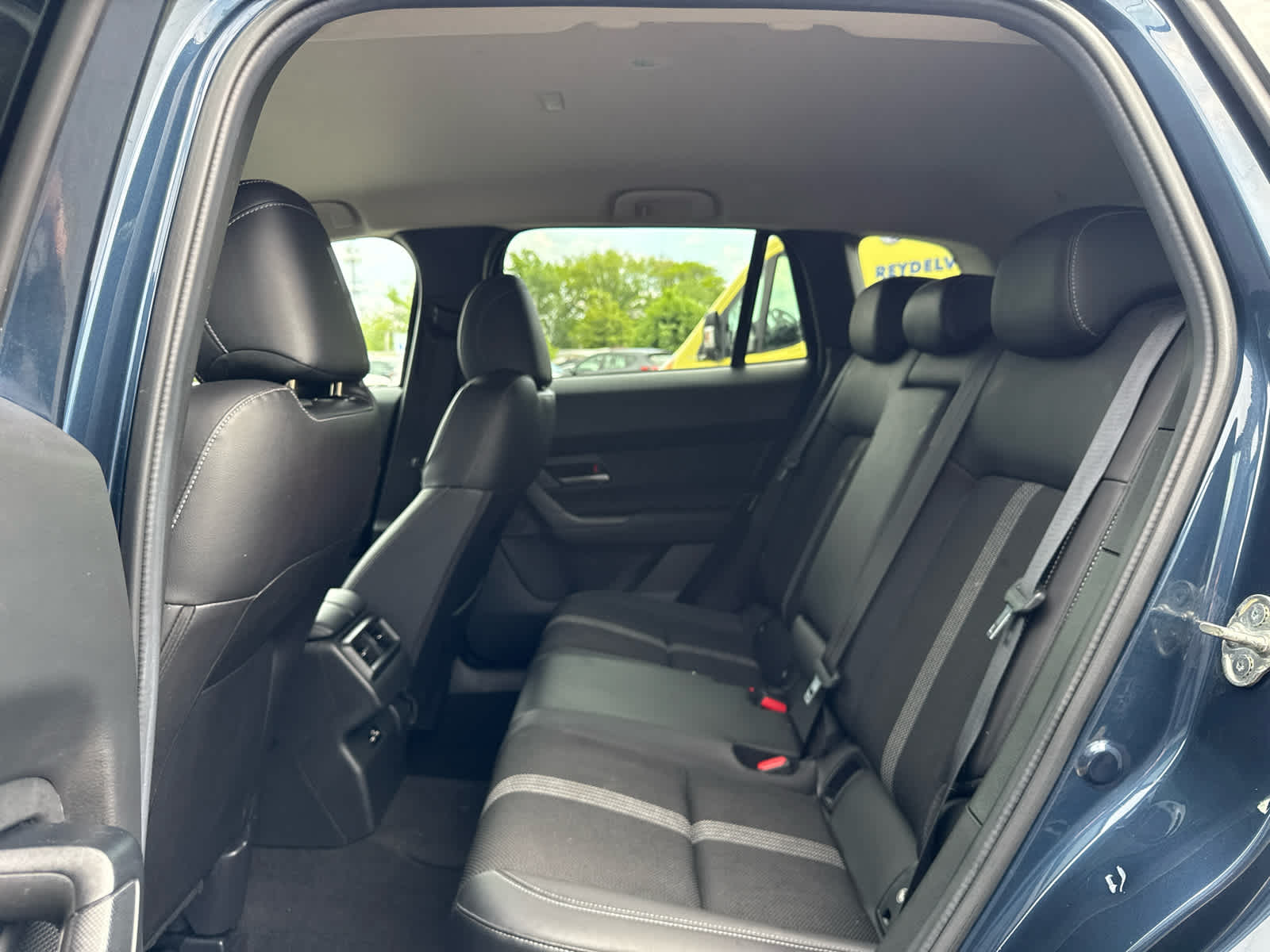 2024 Mazda Mazda CX-50 2.5 S Preferred Package AWD
